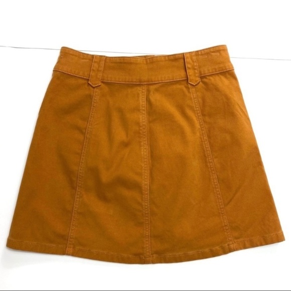 MADEWELL Garment-Dyed Patch-Pocket Skirt in Camel Tan Style H0784 - Picture 8 of 8